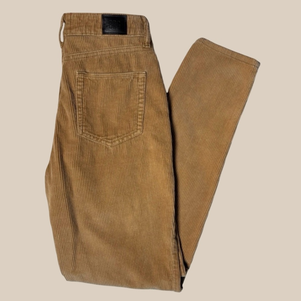 Urban Outfitters BDG Women’s Tan Brown Corduroy Mom Jeans Pants High Rise SZ 25